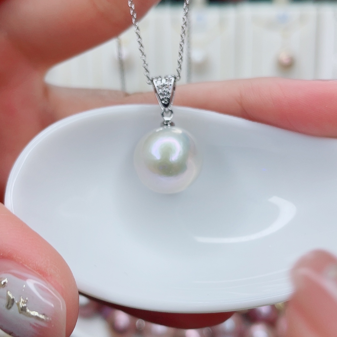 淡水珍珠吊坠(赠链)未镶嵌