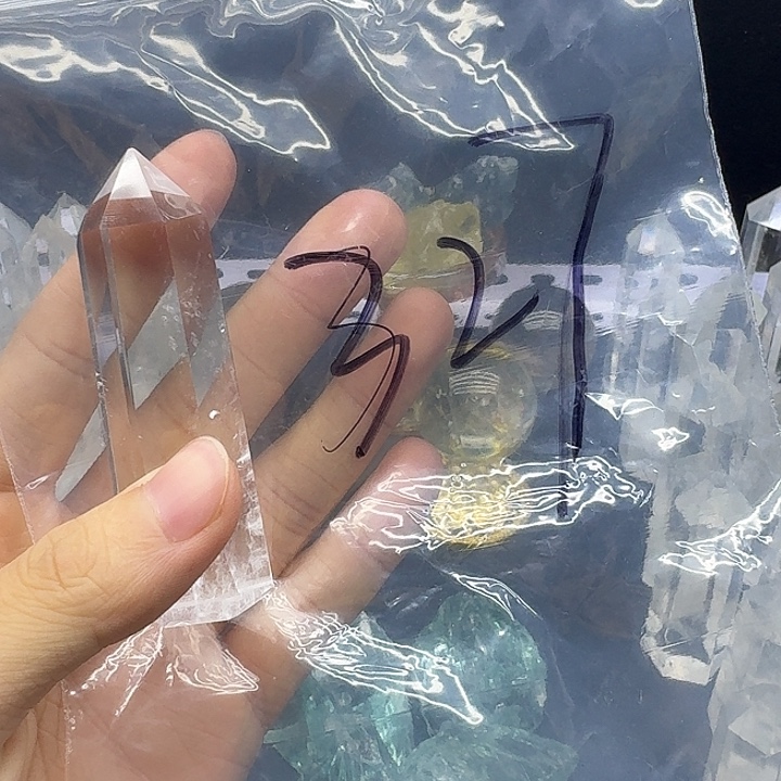 水晶摆件未镶嵌天然水晶