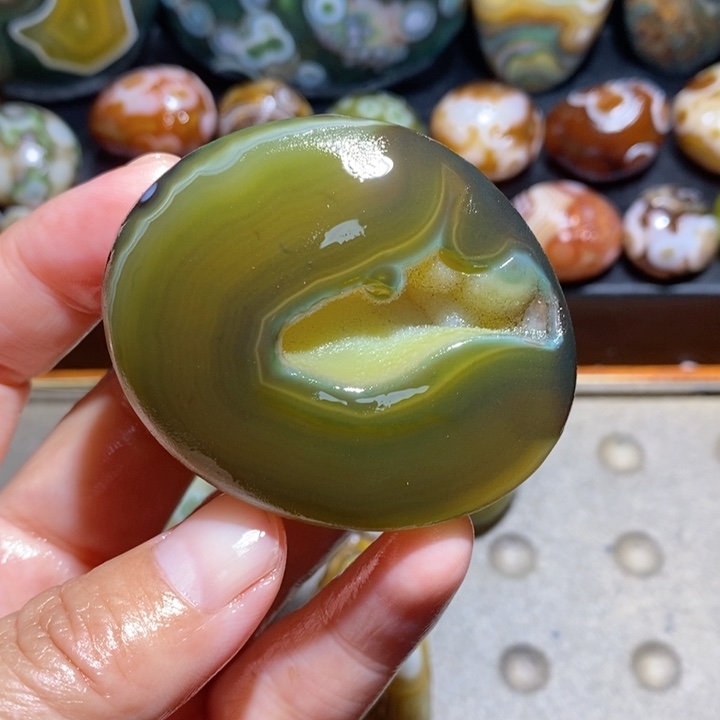 未镶嵌玛瑙/玉髓珠宝半成品15