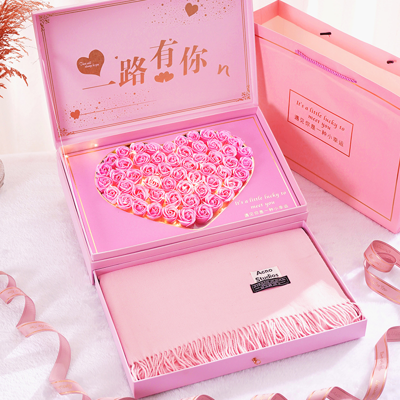 【AKMZ】2025新款加厚围巾围脖送女朋友闺蜜老婆朋友女生礼盒装礼品