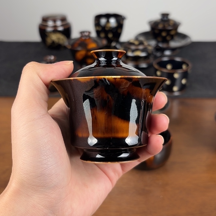 瓷玳瑁釉二才马蹄盖碗
