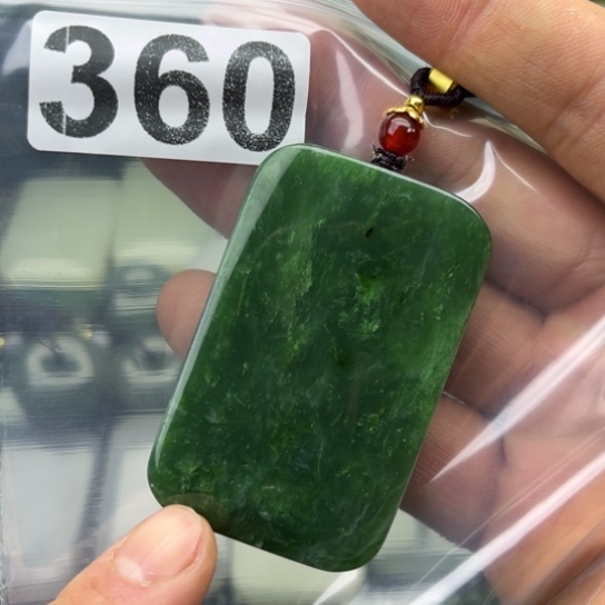 和田玉未镶嵌珠宝半成品