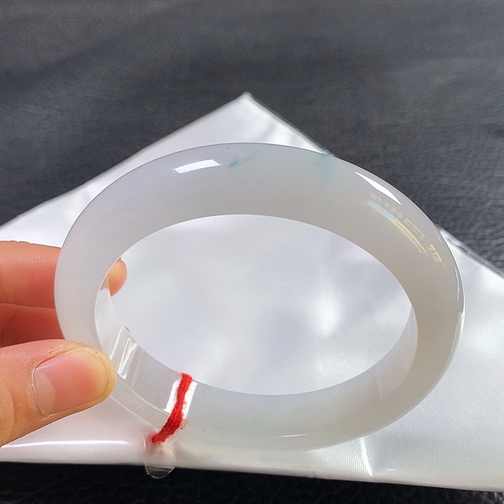 翡翠未镶嵌手镯61➕