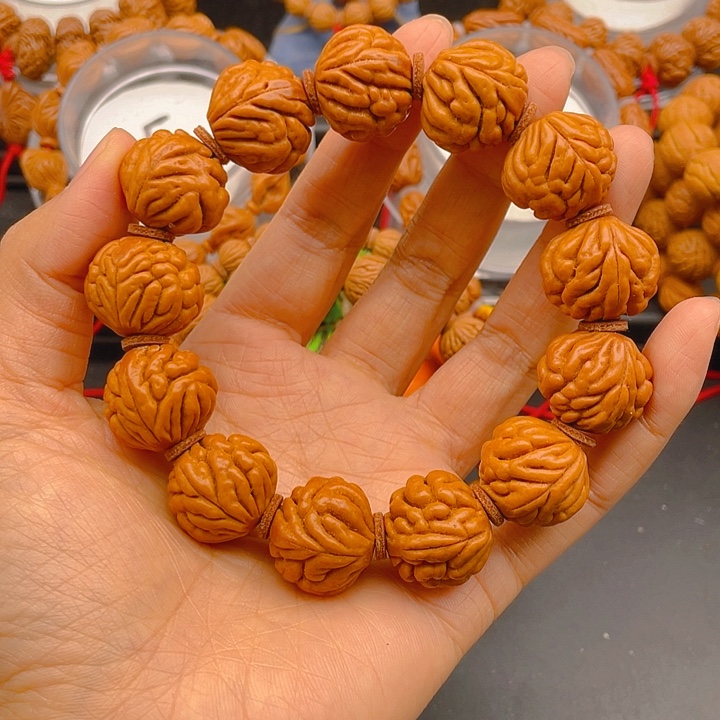 远***唤桃核吊坠见健健康康平平安安3