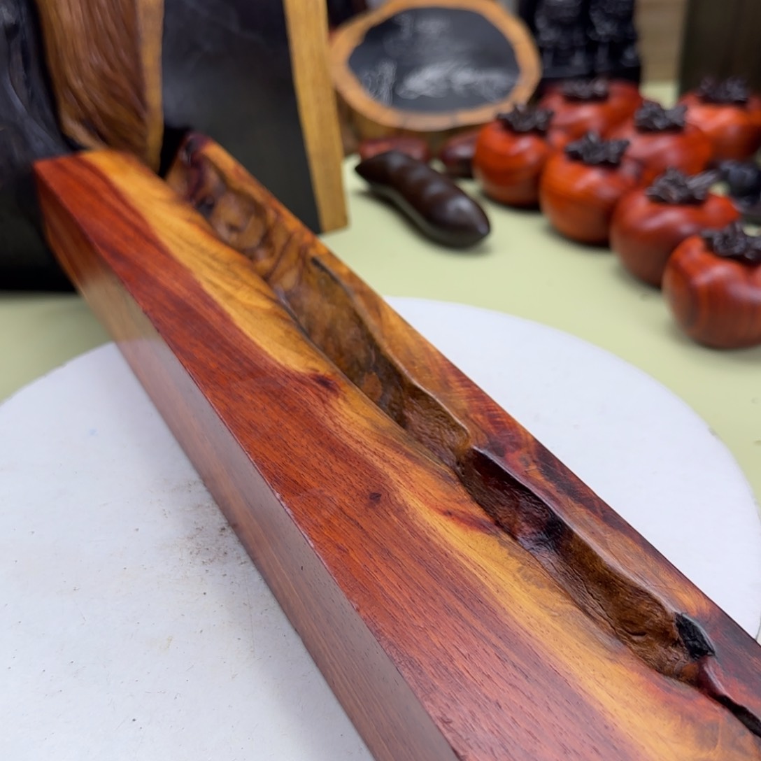 大果紫檀（缅甸花梨）四*?