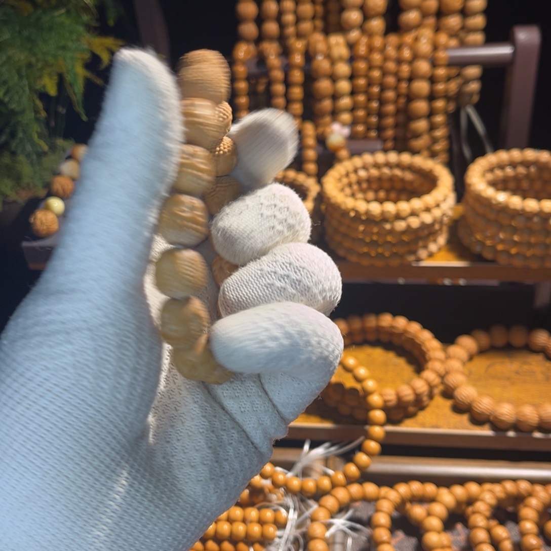 7***8大叶紫檀（黑酸枝木类）