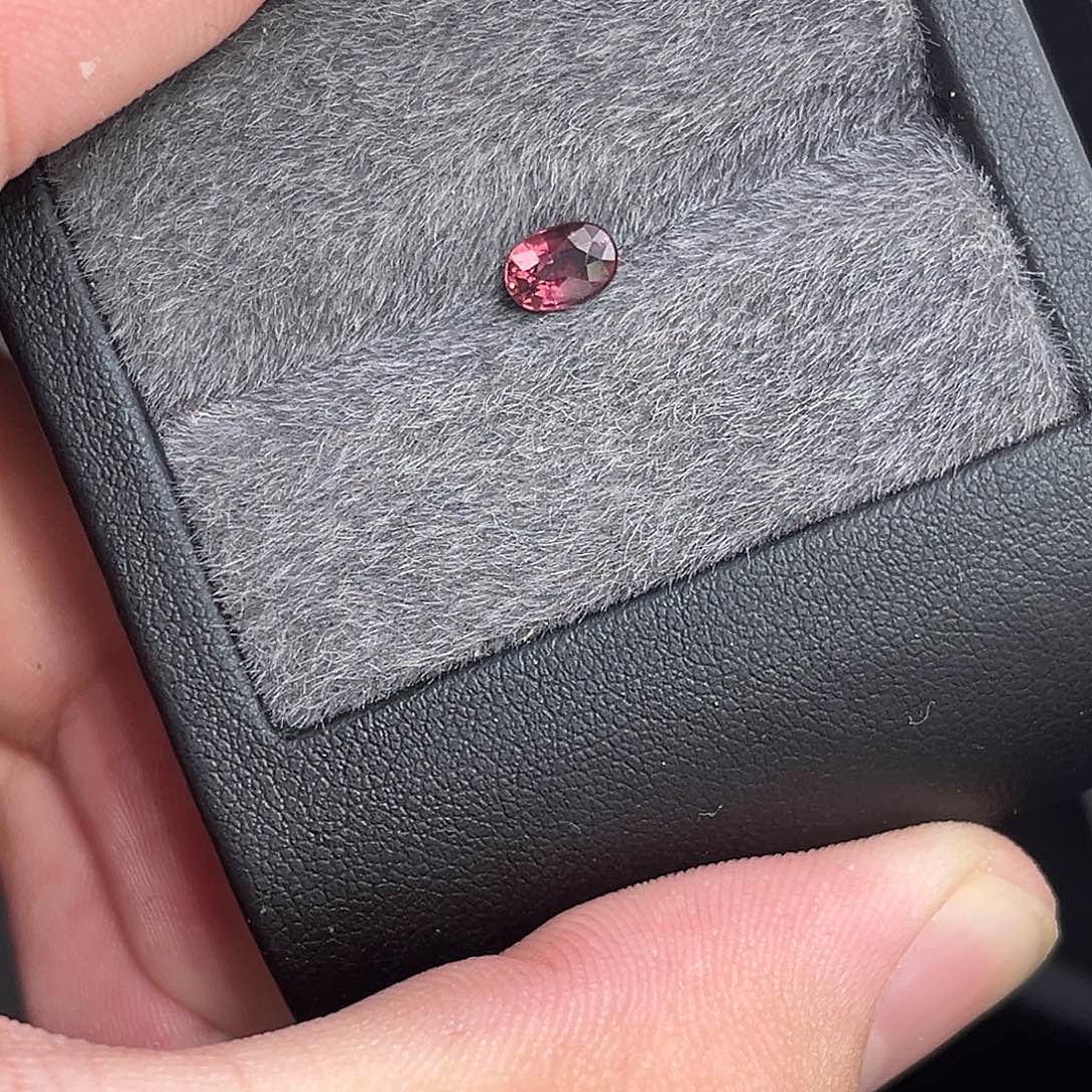 未镶嵌裸石石榴石裸石4x6