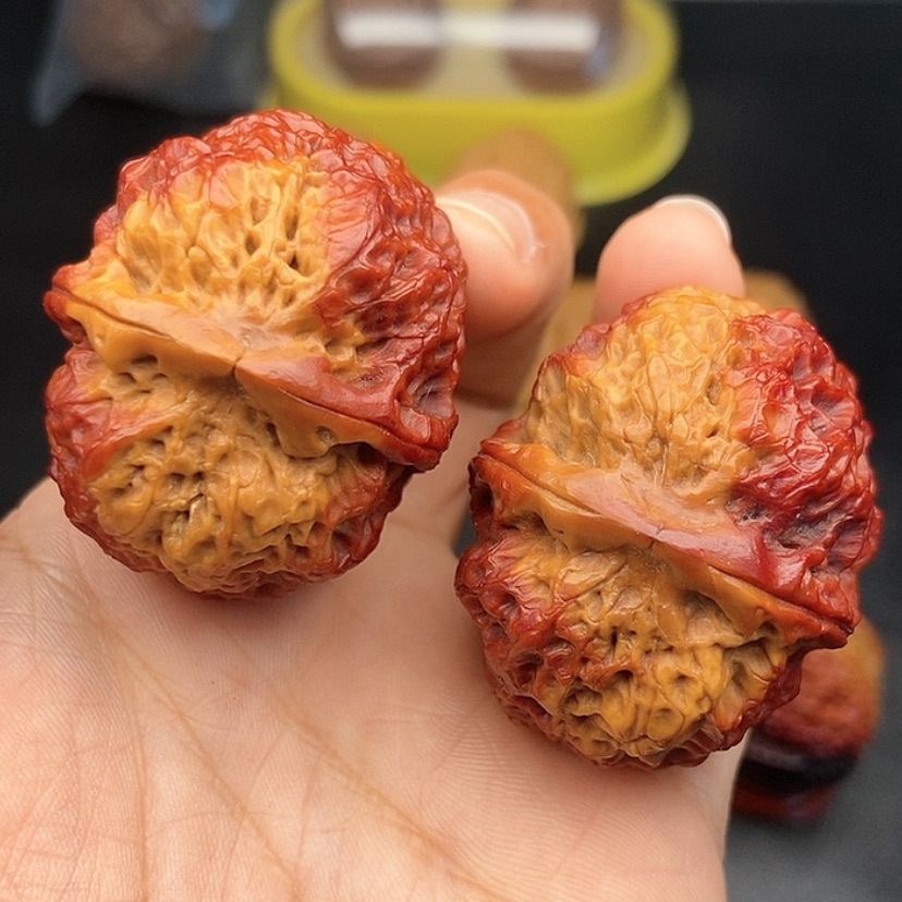 【闪购商品】把件文玩核桃41尺铁绣球52克