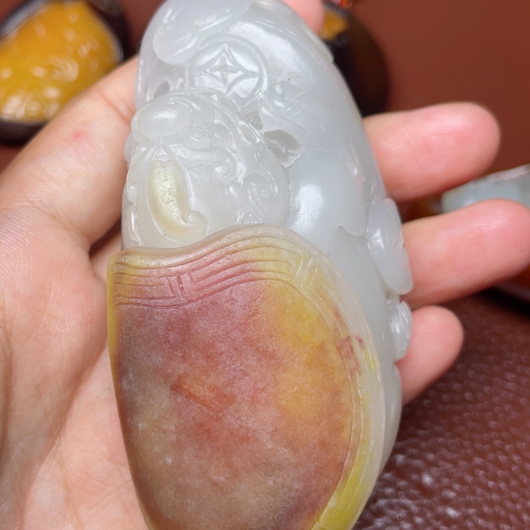 和田玉颈饰未镶嵌雪*