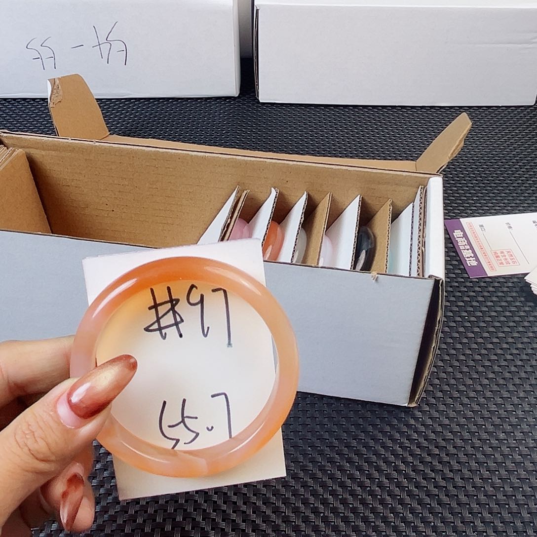 玛瑙/玉髓手镯合金97