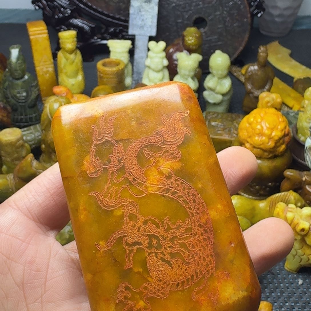 白玉菩提吊坠。。。