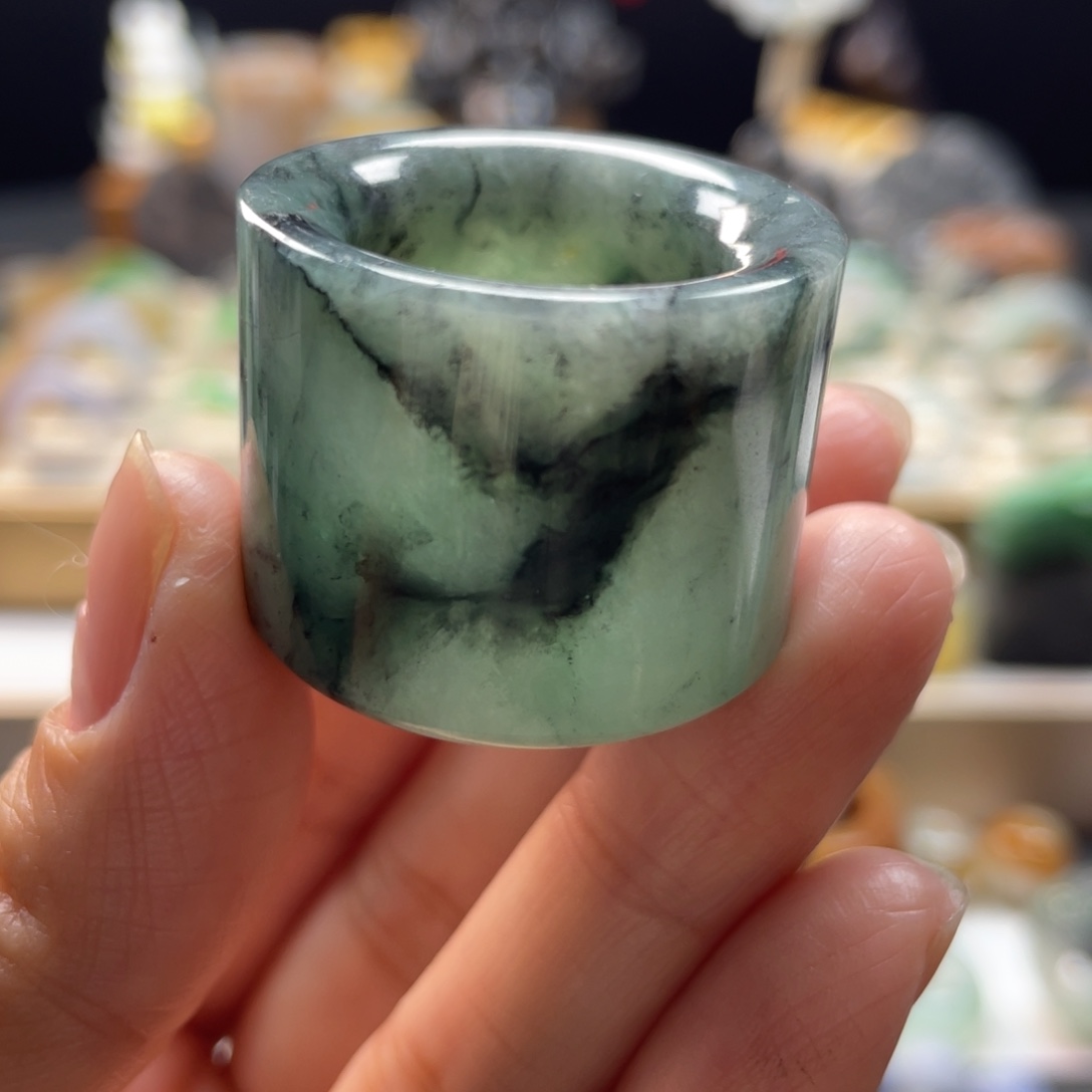 未镶嵌定制翡翠戒指纹裂