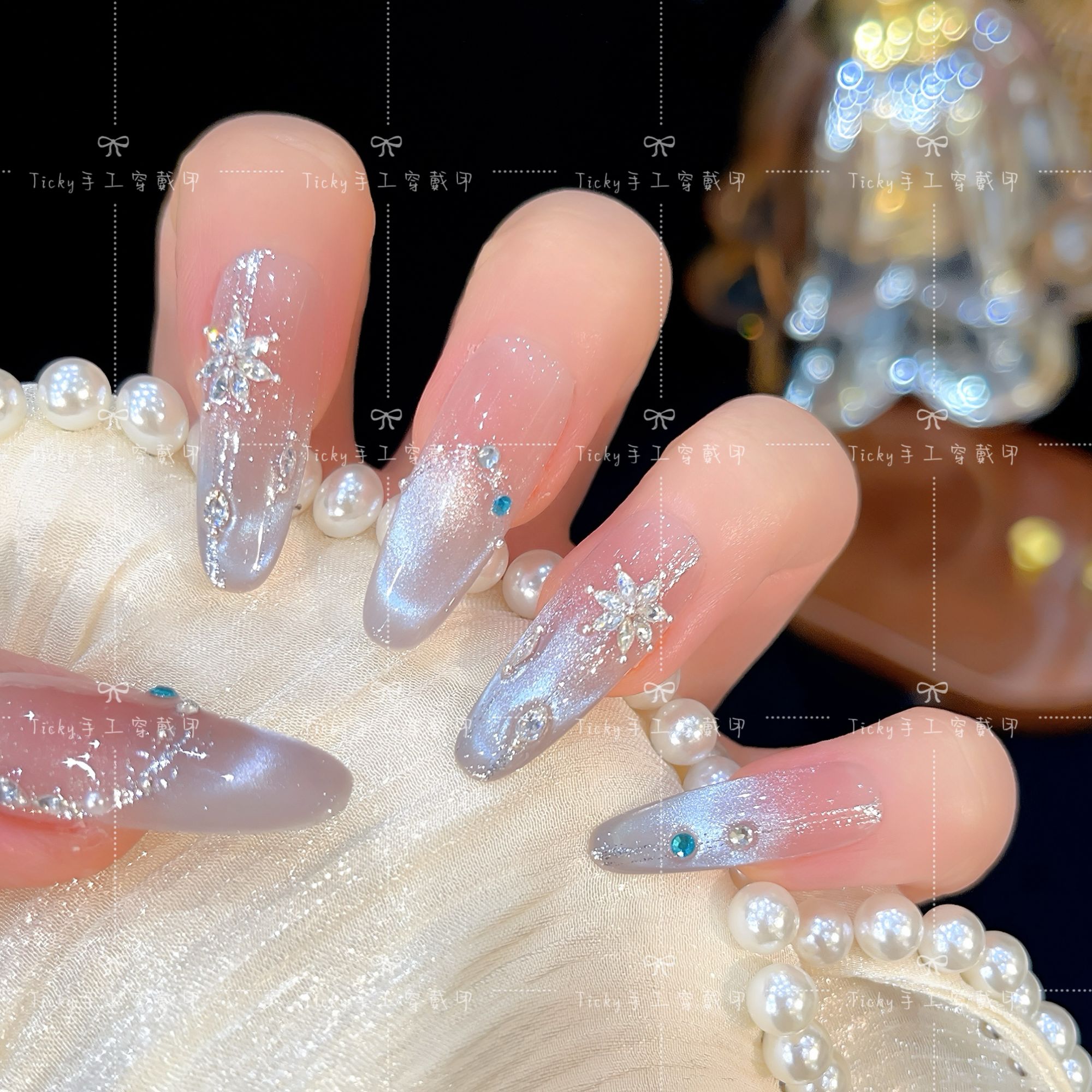 【天空之境】纯手工气质纯欲轻奢百搭猫眼显白光疗穿戴甲