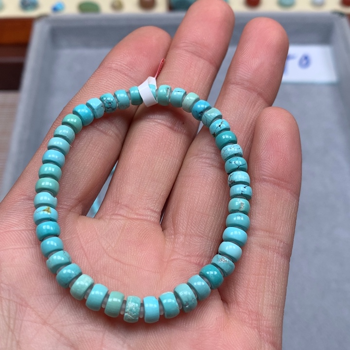 绿松石配饰未镶嵌
