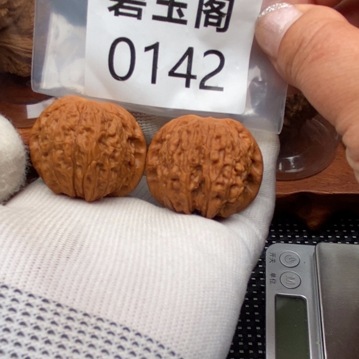 文玩核桃把件血麒麟40