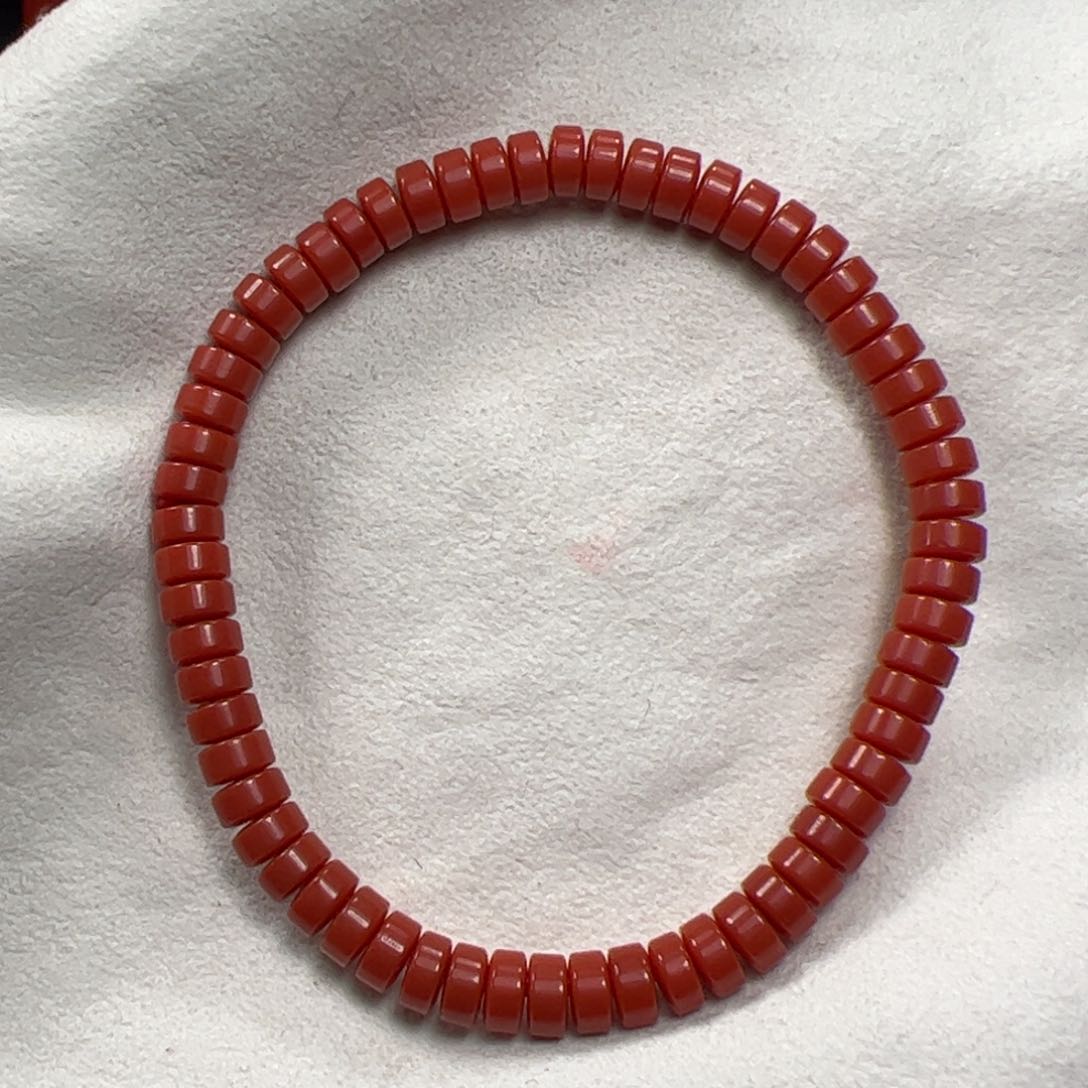 南红玛瑙手串未镶嵌
