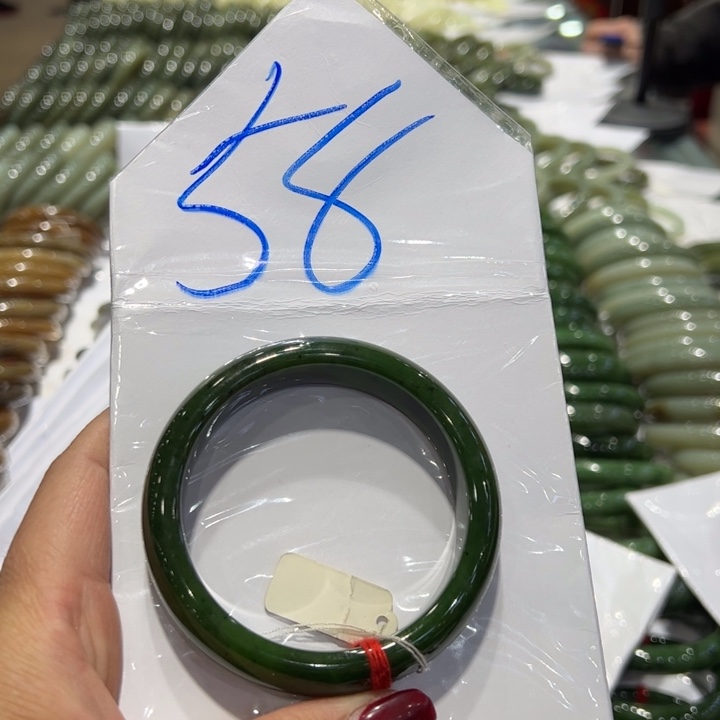 和田玉（糖玉）手镯未镶嵌周***啊