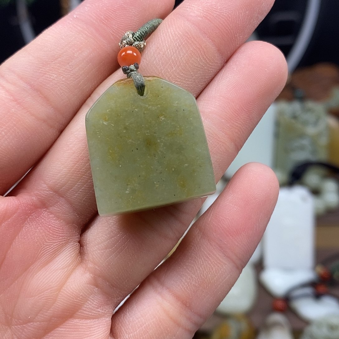 和田玉颈饰未镶嵌2