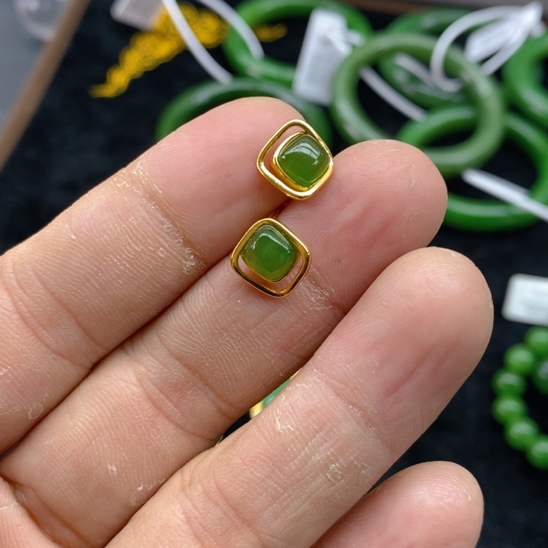 和田玉（碧玉）颈饰银S925镀金镶嵌