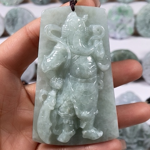 翡翠颈饰未镶嵌关二爷福利