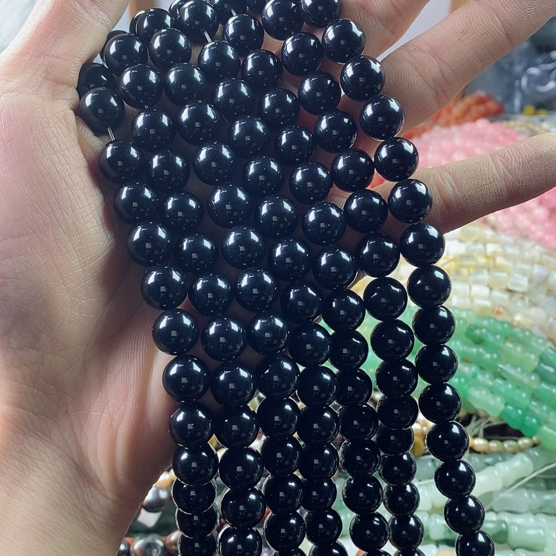 玛瑙/玉髓珠宝半成品未镶嵌一条天然10mm黑玛瑙圆珠