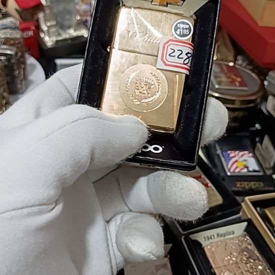 铁正品打火机凯迪拉克