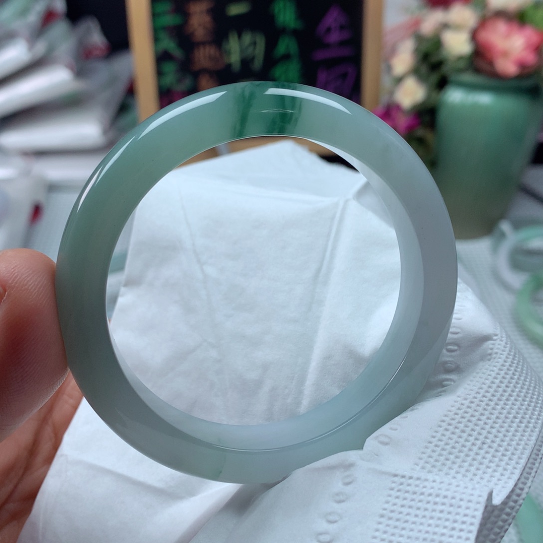 翡翠手镯未镶嵌19号