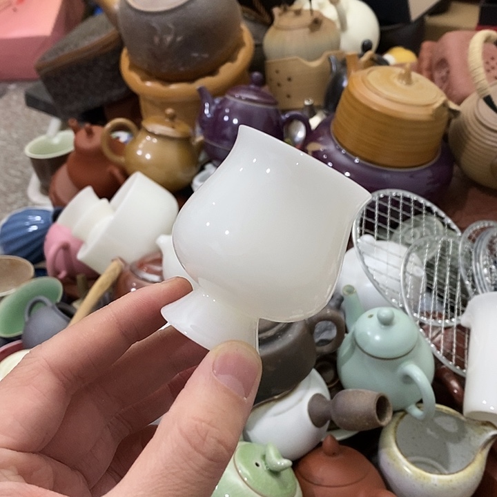 陶瓷艺术品及陶瓷制品