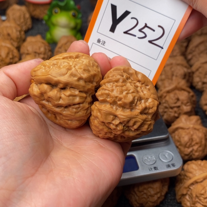 【闪购商品】把件桃核?****41蛙蛙