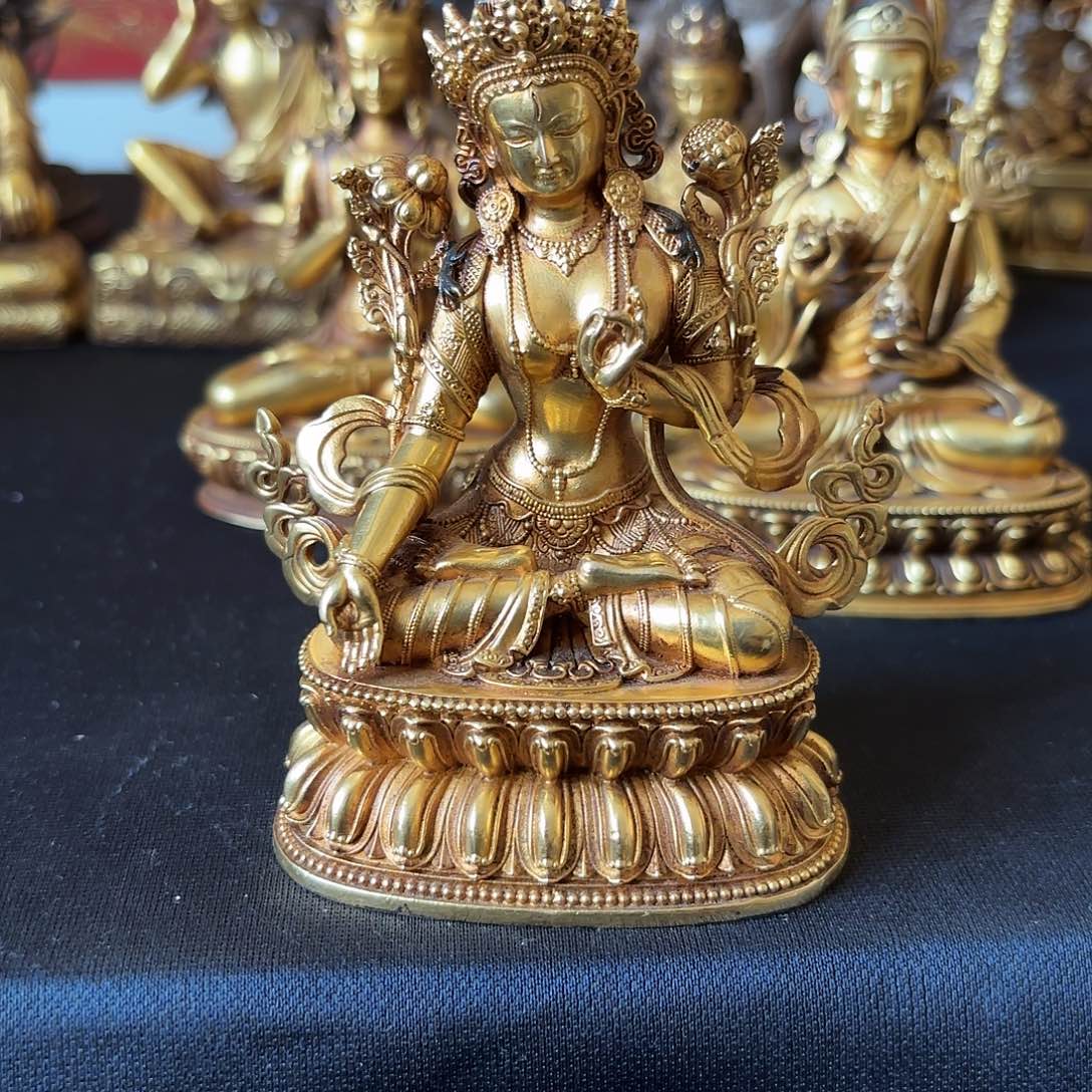 湖*山白度母藏佛鎏金摆件