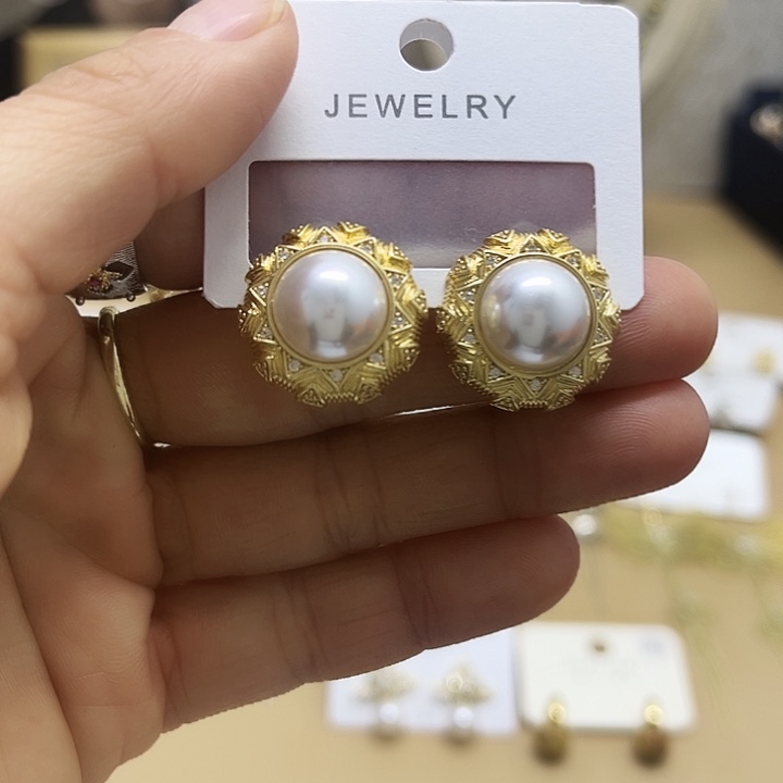 锆石铜合金合金饰品