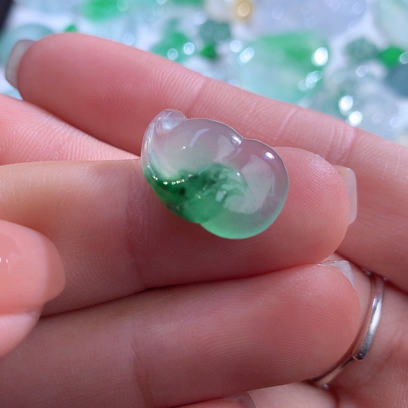 【闪购商品】翡翠颈饰未镶嵌缅甸翡翠