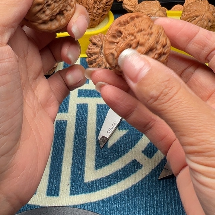 桃核吊坠文玩核桃金公子