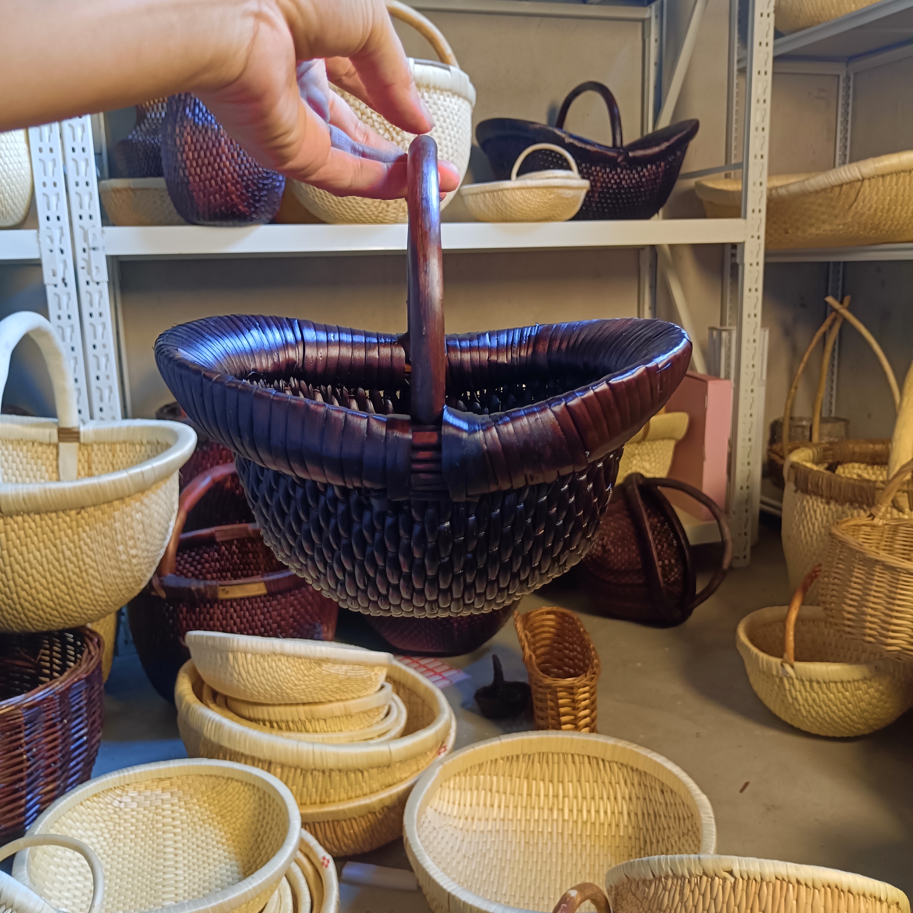 植物柳条手工做迷你小元宝苑子，会有断条批条默认瑕疵