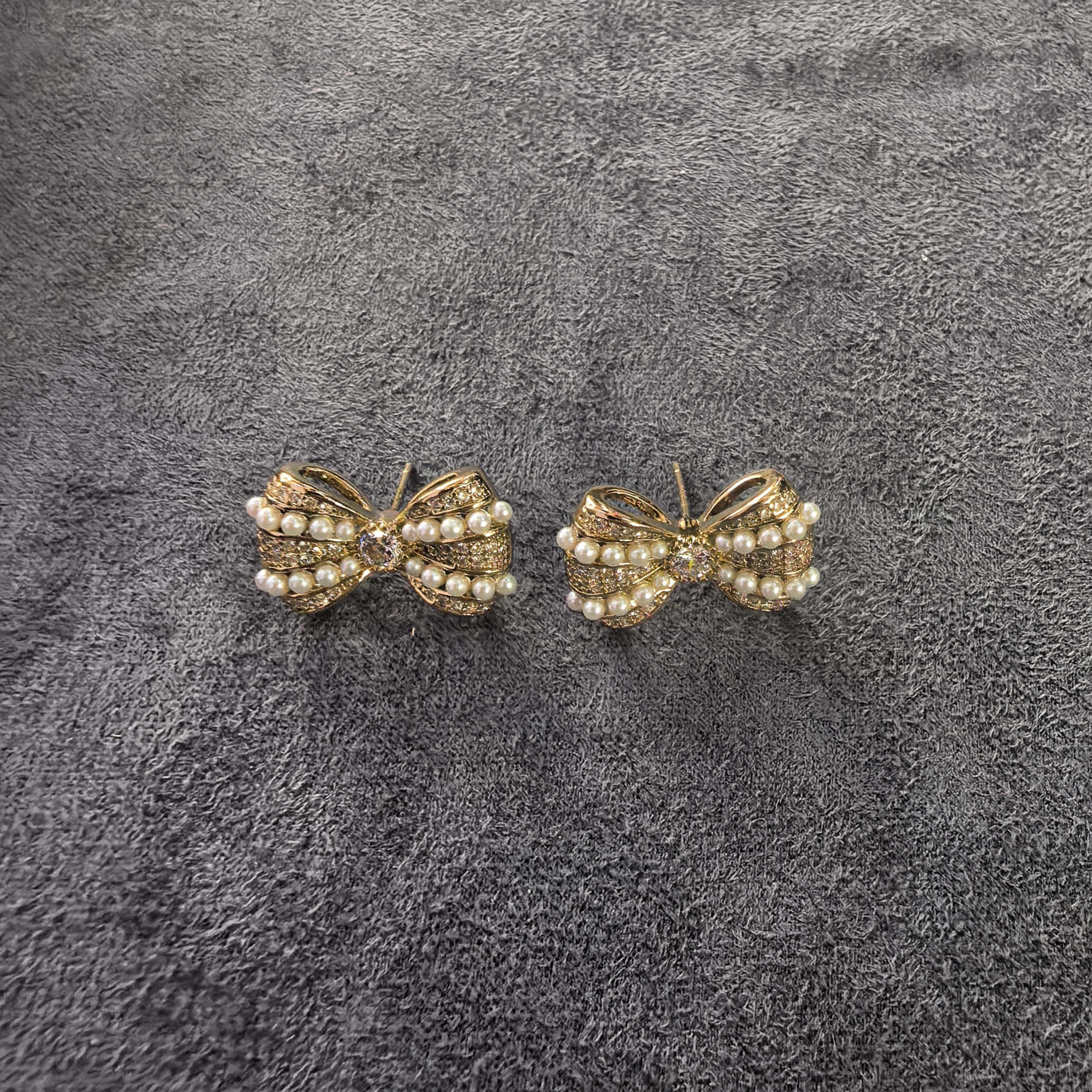 F046金色蝴蝶结闪闪珠耳钉耳饰