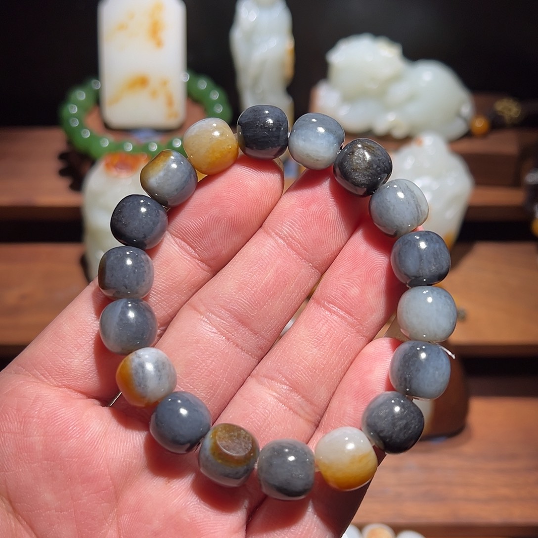 和田玉未镶嵌手串