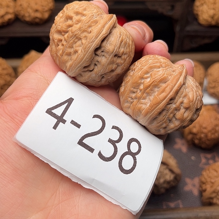 一***的核桃40全品元宝200