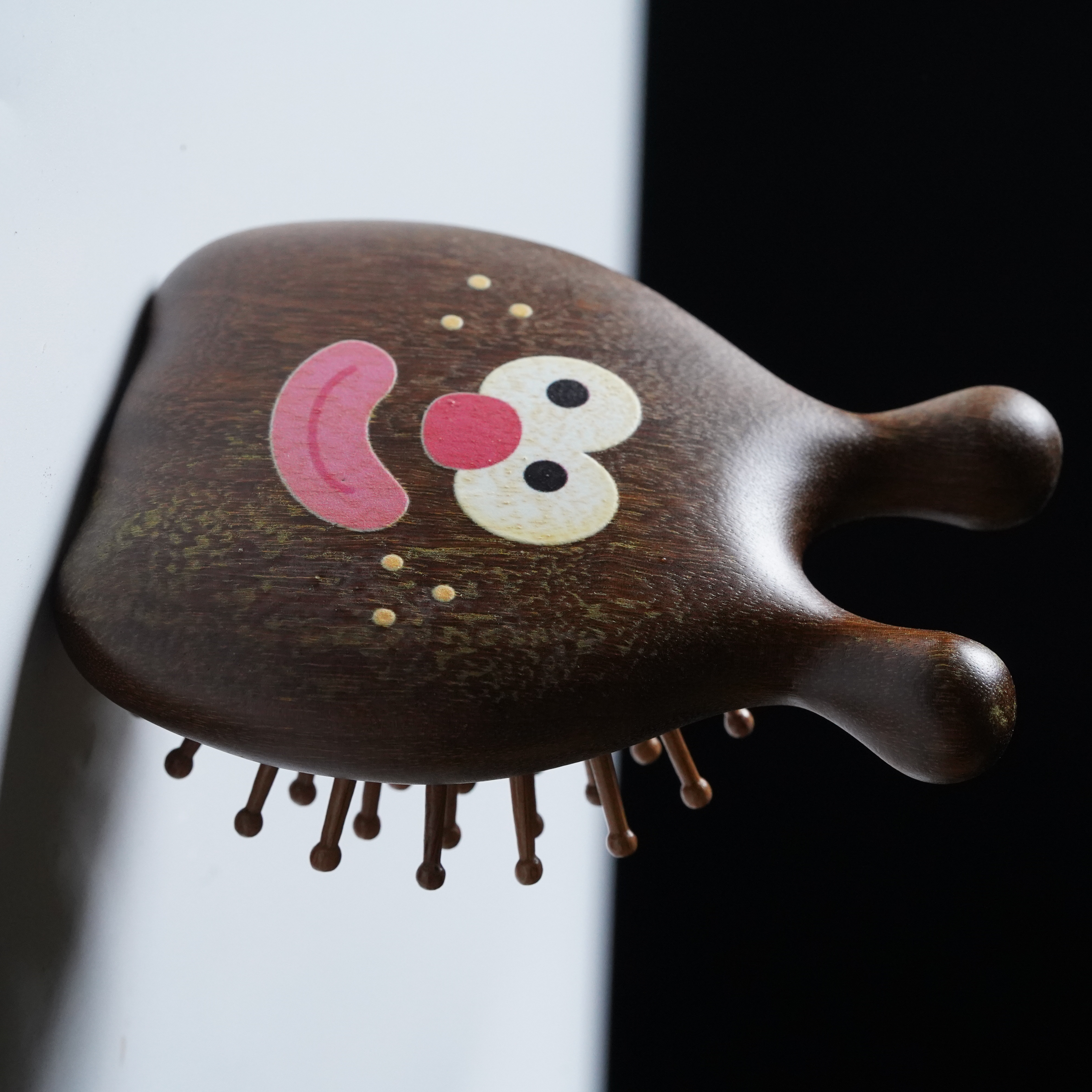 【珊木居】QT006  绿檀气垫按摩梳子