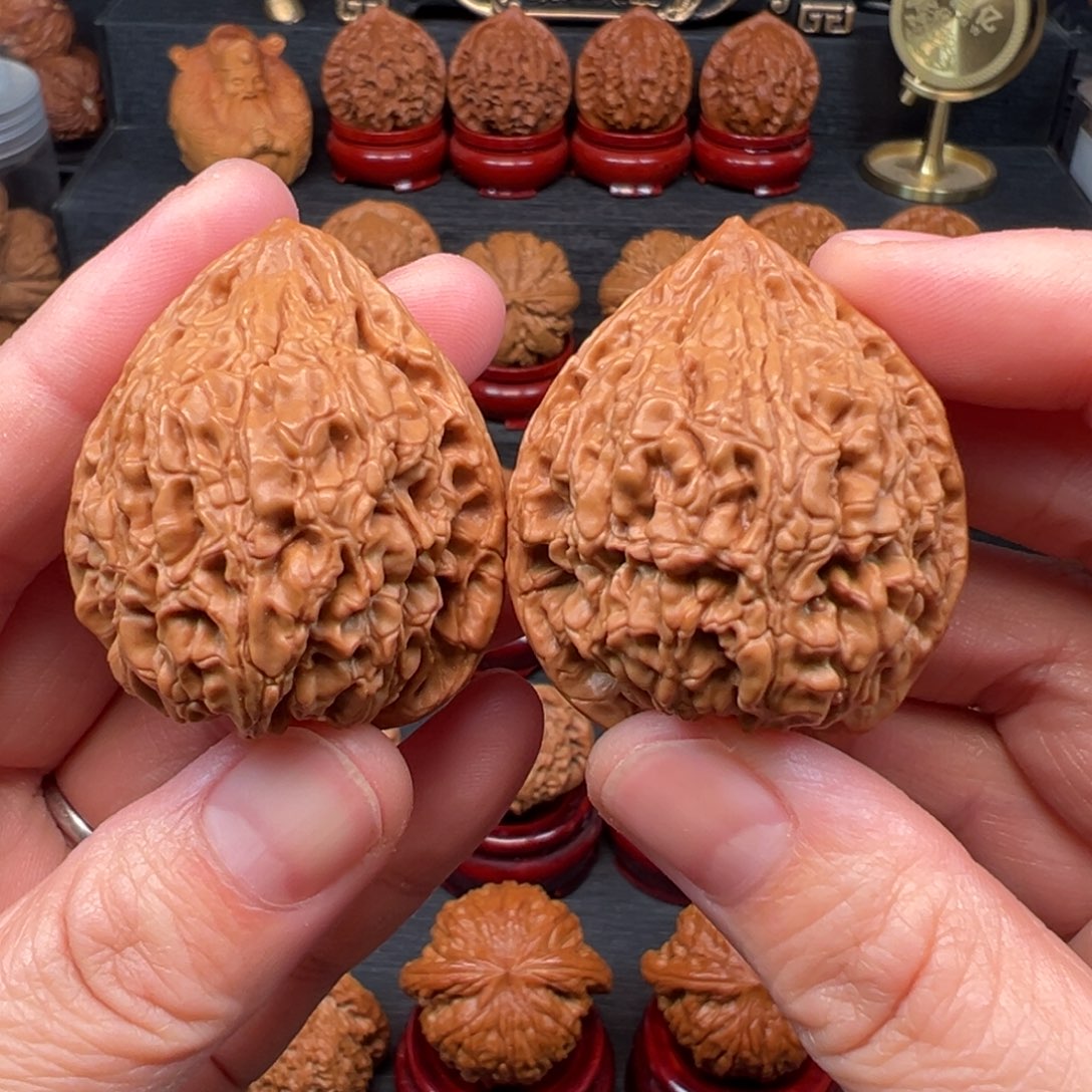 文玩核桃吊坠37坐佛