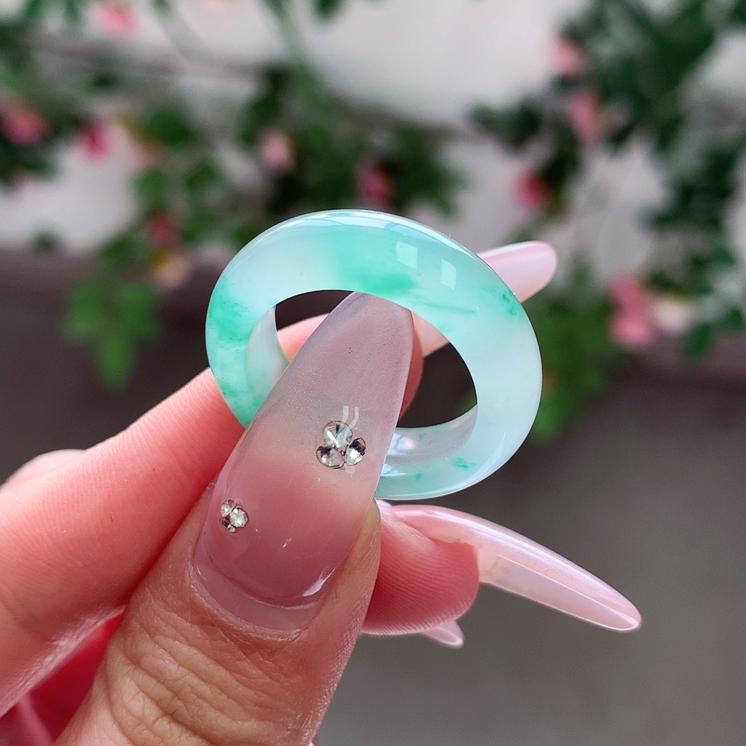 石英质玉戒圈未镶嵌