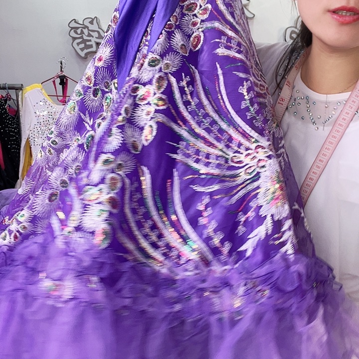 交谊舞的舞蹈动作和