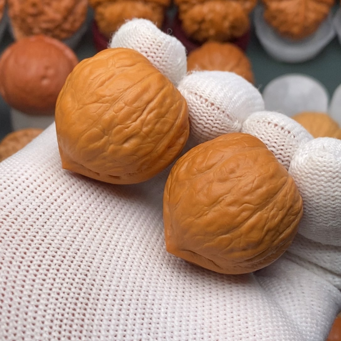 把件文玩核桃小石头