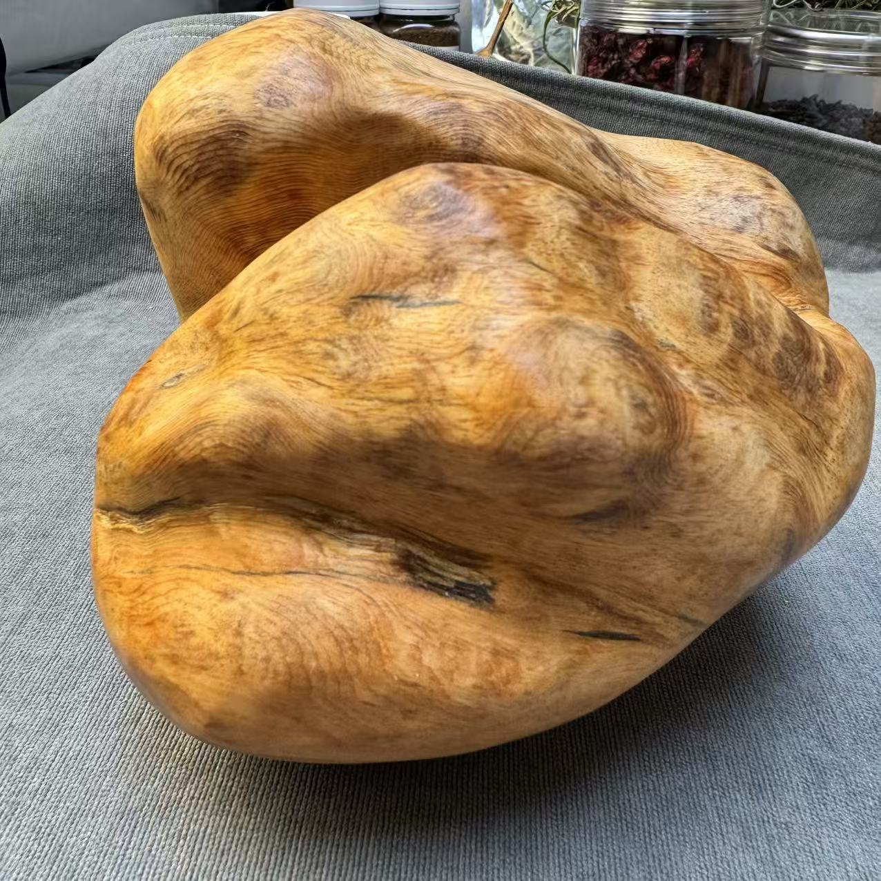 长白山原生态雷击木随型手把件