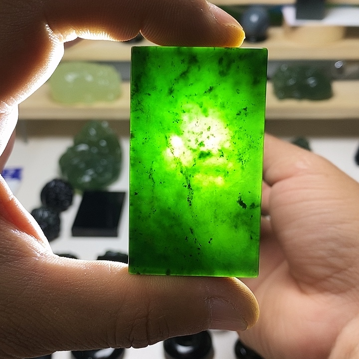 岫玉未镶嵌手把件