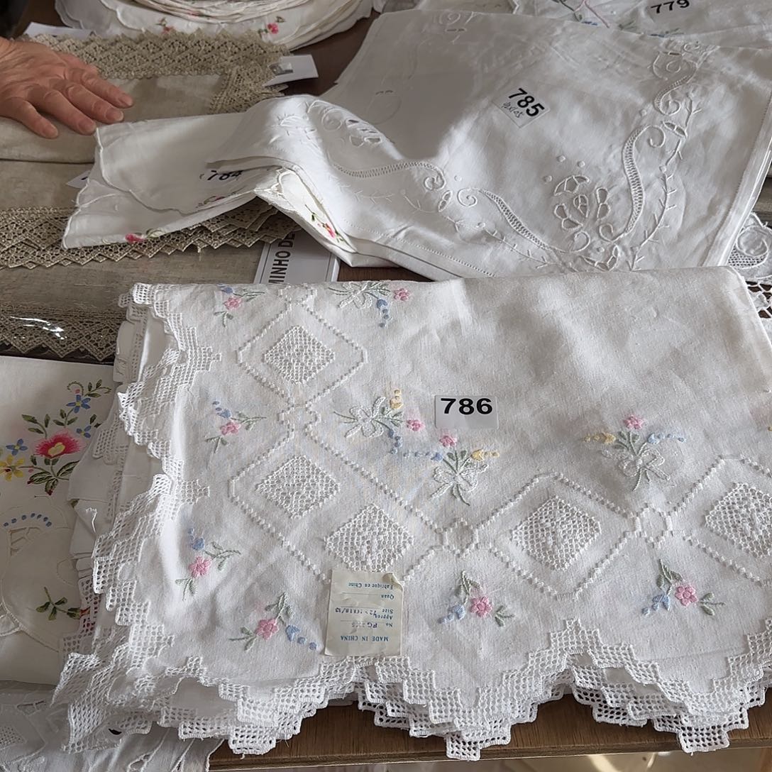 亚麻手绣2.6✖️1.7桌布786号