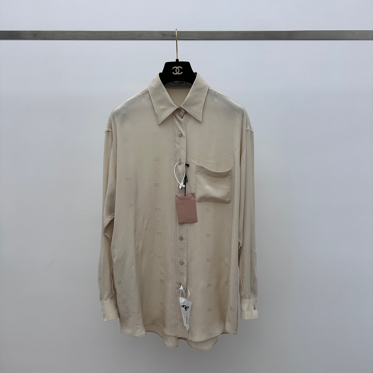 全新未使用 MIU MIU/缪缪 双绉质感长袖衬衫38码 01588