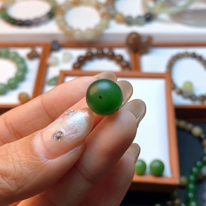 和田玉手链未镶嵌格***花