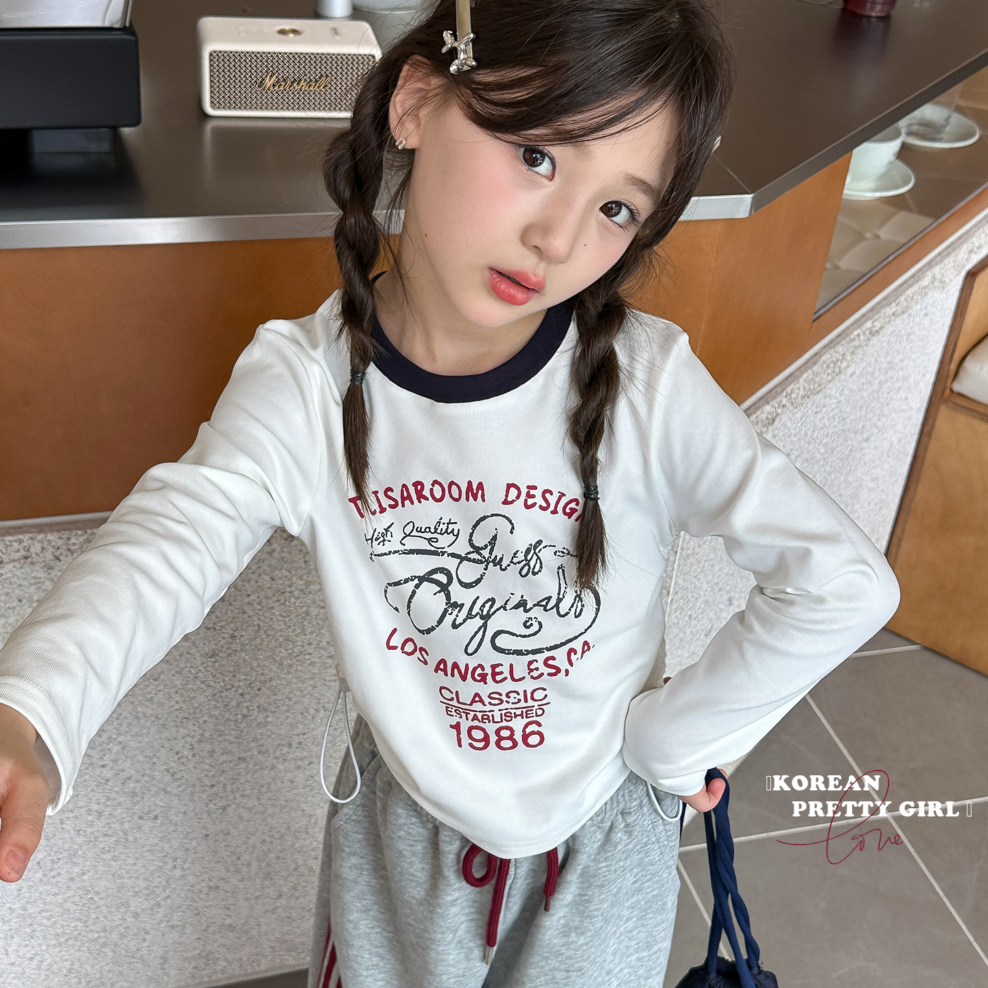 女童辣妹T恤2025秋季新款儿童白色字母长袖洋气百搭圆领短款上衣