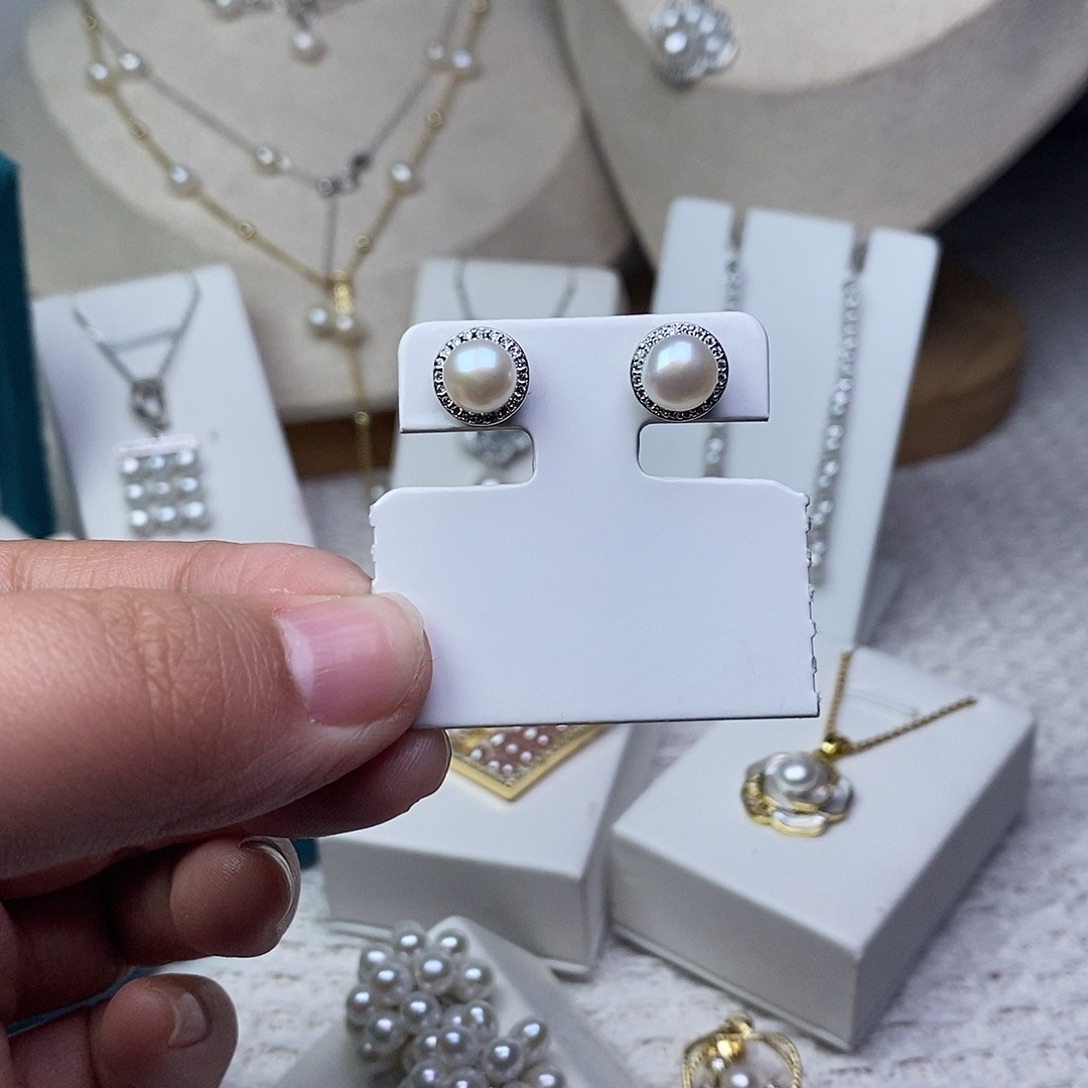 淡水珍珠银S925镶嵌耳饰