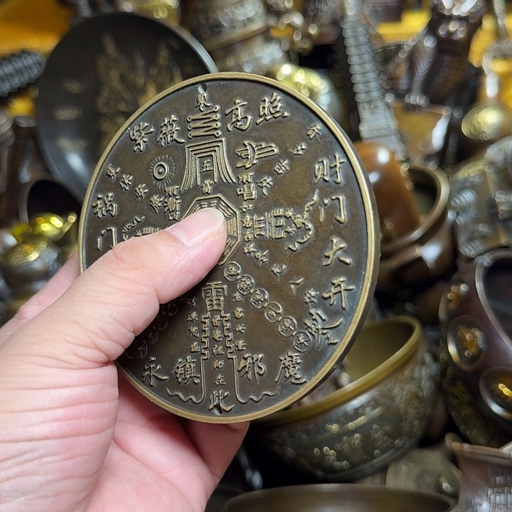铜器摆件收收藏藏